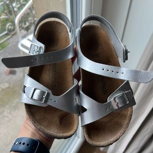 Girl’s size 30/12.5 Silver Birkenstocks